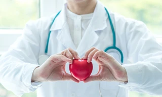 Phối hợp thực hiện chương trình đào tạo y khoa trực tuyến