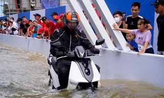 Xe máy điện VinFast - Giải pháp di chuyển an tâm trong mùa mưa