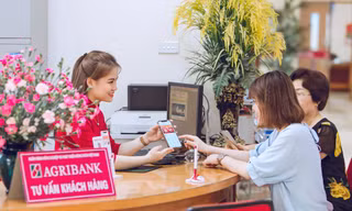 Hơn 900 giải thưởng chờ đón Tân sinh viên 2022 khi mở tài khoản tại Agribank