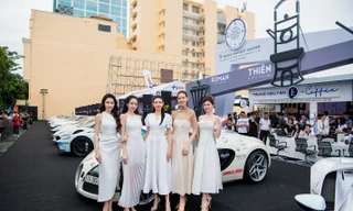 Các người đẹp Việt thưởng thức cà phê Trung Nguyên Legend tại sự kiện Gumball 3000