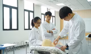 VinUni áp dụng nhiều công nghệ trong học tập, bao gồm mô phỏng y khoa