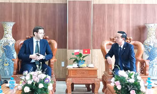 Bí thư TX Bến Cát Bùi Minh Thạnh: Địa phương luôn sát cánh cùng doanh nghiệp phát triển