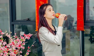 Xu hướng 'ôm' việc và cách làm mát cơ thể khi 'cày ngày cày đêm'