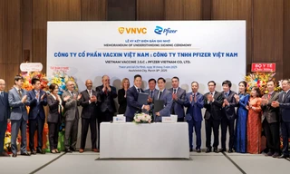 Pfizer và VNVC ký thảo luận về sản xuất vắc xin