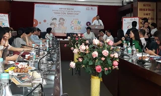 Ra mắt chương trình Sinh con sinh cha 