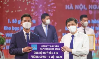 Tập đoàn Đất Xanh ủng hộ 20 tỷ đồng cho quỹ vắc xin phòng chống COVID-19.