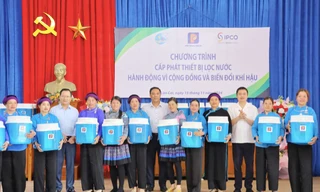 Petrolimex tặng bình lọc nước cho người dân 2 huyện của Lào Cai