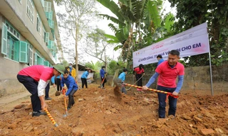 Quỹ Vì Tầm Vóc Việt bắt tay xây dựng 32 'nhà vệ sinh cho em'