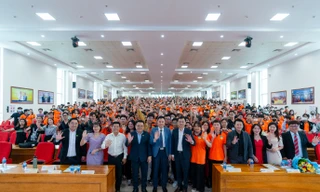 Đối thoại cùng Shark Lê Hùng Anh, sinh viên HUTECH “bỏ túi” bí quyết khởi nghiệp hiệu quả