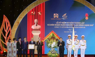 Dược Nam Hà đạt nhiều thành tựu lớn trong năm khó khăn