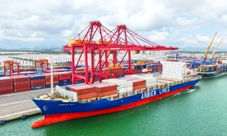 Việt Nam xuất siêu 7,6 tỷ USD