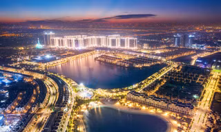 Vinhomes Ocean Park rực rỡ ánh đèn, thắp sáng bầu trời phía Đông thành phố