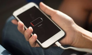 iPhone mới mua có cần sạc 8 tiếng không: Kiến thức cơ bản iFan cần biết