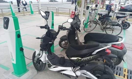 Hà Nội lập tổ công tác để chuyển đổi xe xăng, bổ sung trạm sạc xe điện