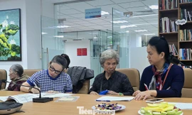 Chi trả tiền bồi thường hỗ trợ cho người dân thuộc dự án quảng trường phía Đông hồ Hoàn Kiếm