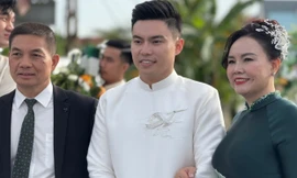 Hình ảnh chồng Đỗ Thị Hà tại lễ ăn hỏi