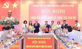 HĐND thành phố Hà Nội công bố quyết định về công tác cán bộ