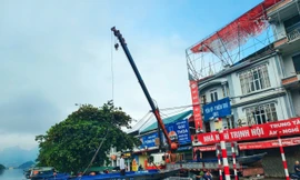 100 thuyền, xuồng từ Chùa Hương tiến về vùng lũ trợ giúp người dân Thái Nguyên, Bắc Ninh