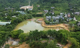 Hà Nội: Loạt khu nghỉ dưỡng trái phép trên đất rừng 'hiên ngang' như chưa từng vi phạm