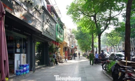 Ba phường kiểu mẫu ở trung tâm Hà Nội đồng loạt gỡ mái che, dẹp vỉa hè