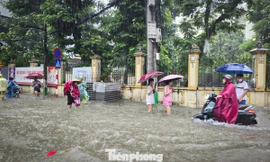 Hà Nội triển khai hàng loạt công trình khẩn cấp chống ngập trước mùa mưa 2026