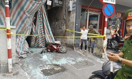 Hà Nội thông tin về công trình xây dựng làm rơi bê tông đè vào 2 người đi đường