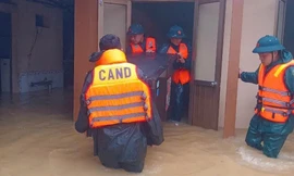 Hà Nội cảnh báo lũ rừng ngang, yêu cầu không chủ quan