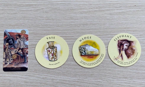 Tarot tuần này: Cự Giải dễ đa sầu đa cảm, Sư Tử nên hợp tác với người khác