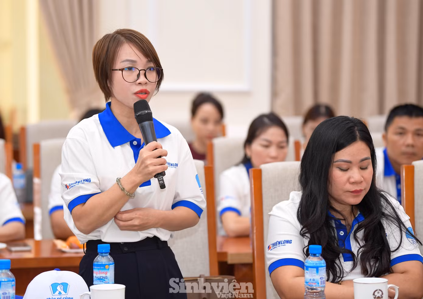 sv-chia-se-cung-thay-codsc-8717.jpg