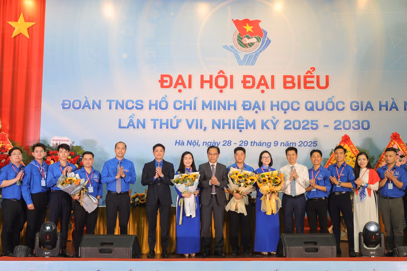 vnu-dai-hoi-dai-bieu-doan-tn-lan-thu-vii-66.jpg