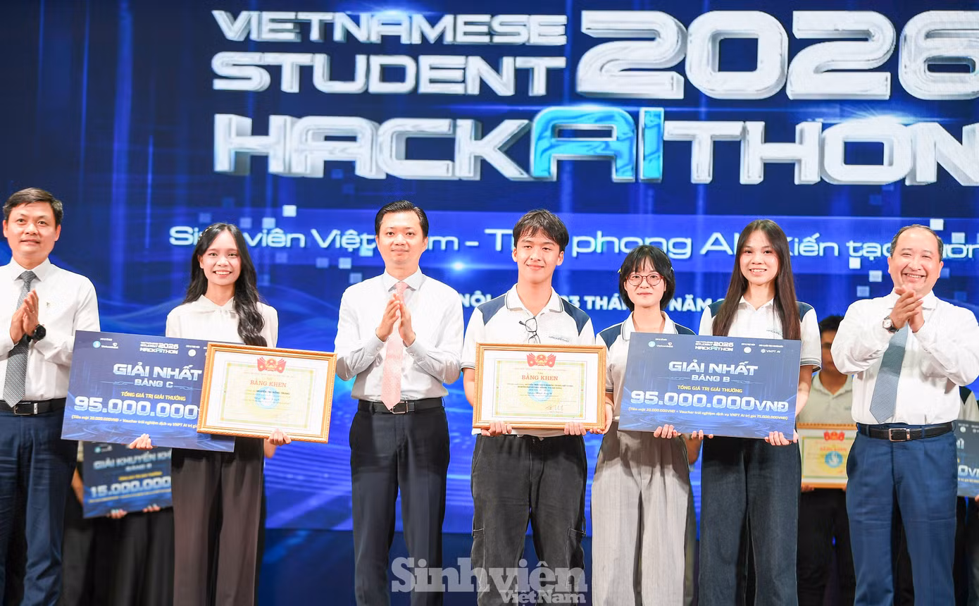 sv-hackaithon9.jpg