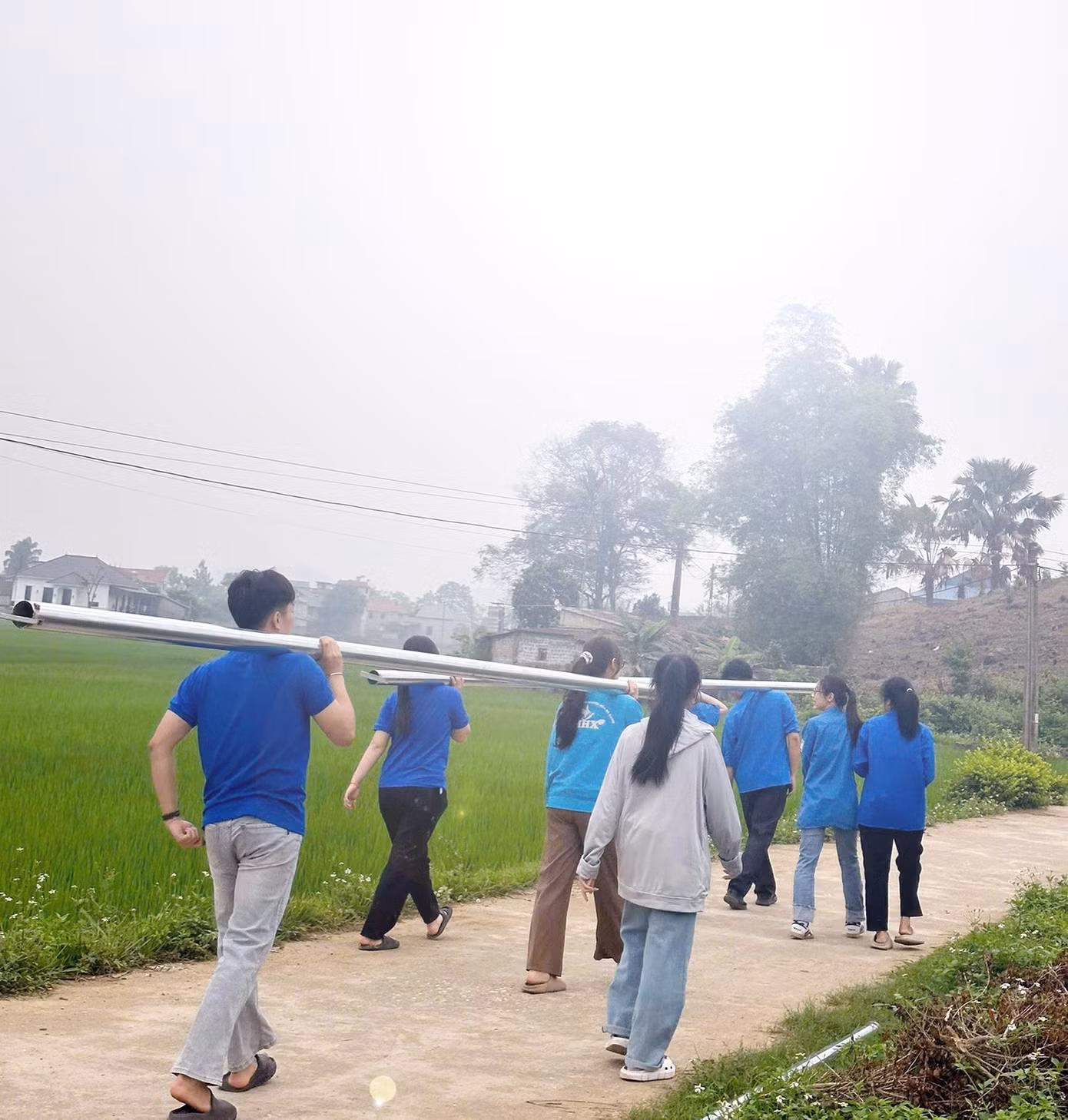tinh-nguyen32.jpg