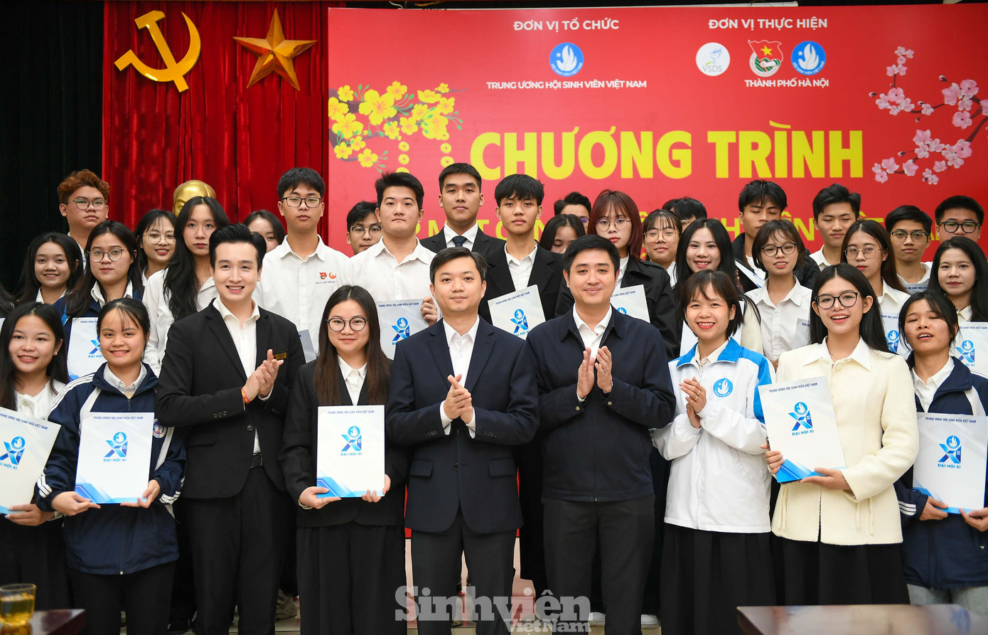 sv-qua-sinh-vienddt-1173.jpg