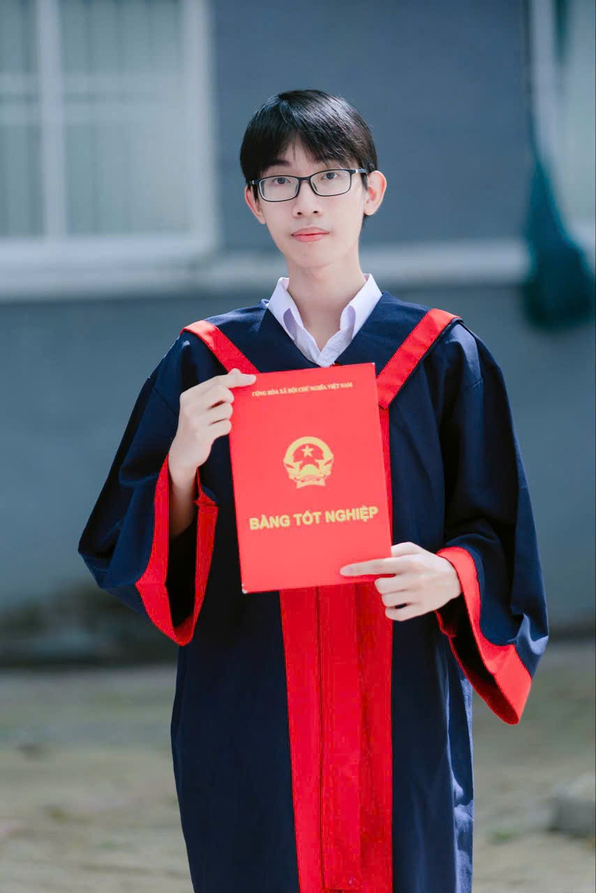thu-khoa22.jpg