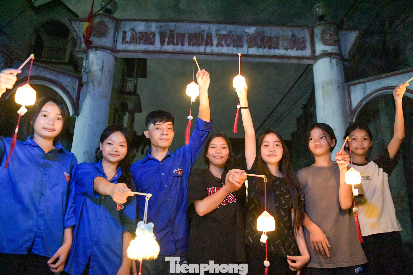 Một Trung thu giản dị nhưng đong đầy yêu thương giữa vùng quê ven sông Bùi sau bão số 10. tp-tet-trung-thu34.jpg