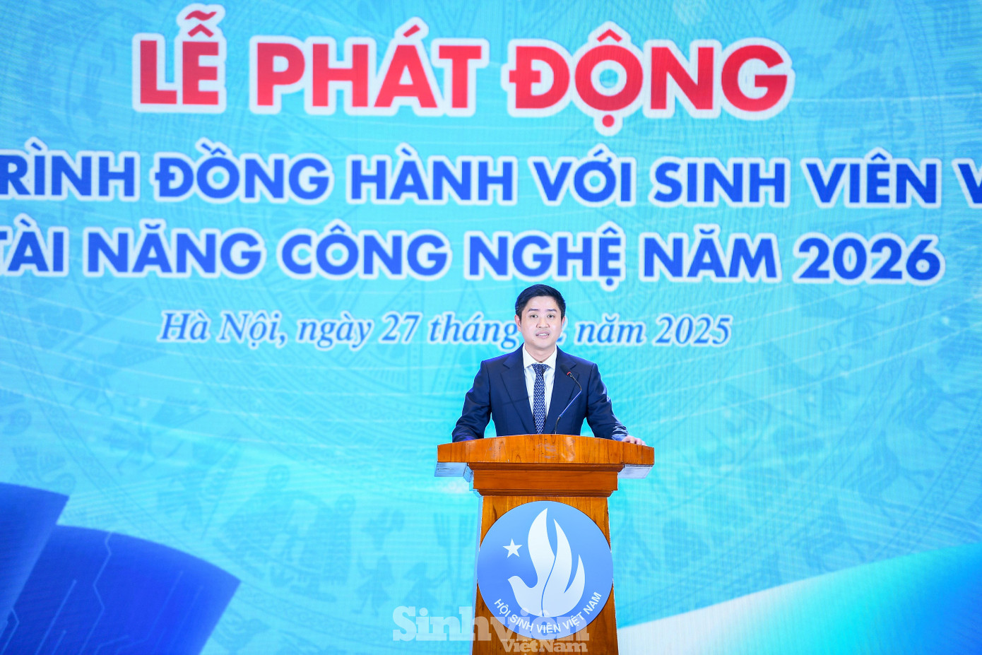 sv-sinh-vien-khoa-hoc-cong-ngheddt-2803.jpg