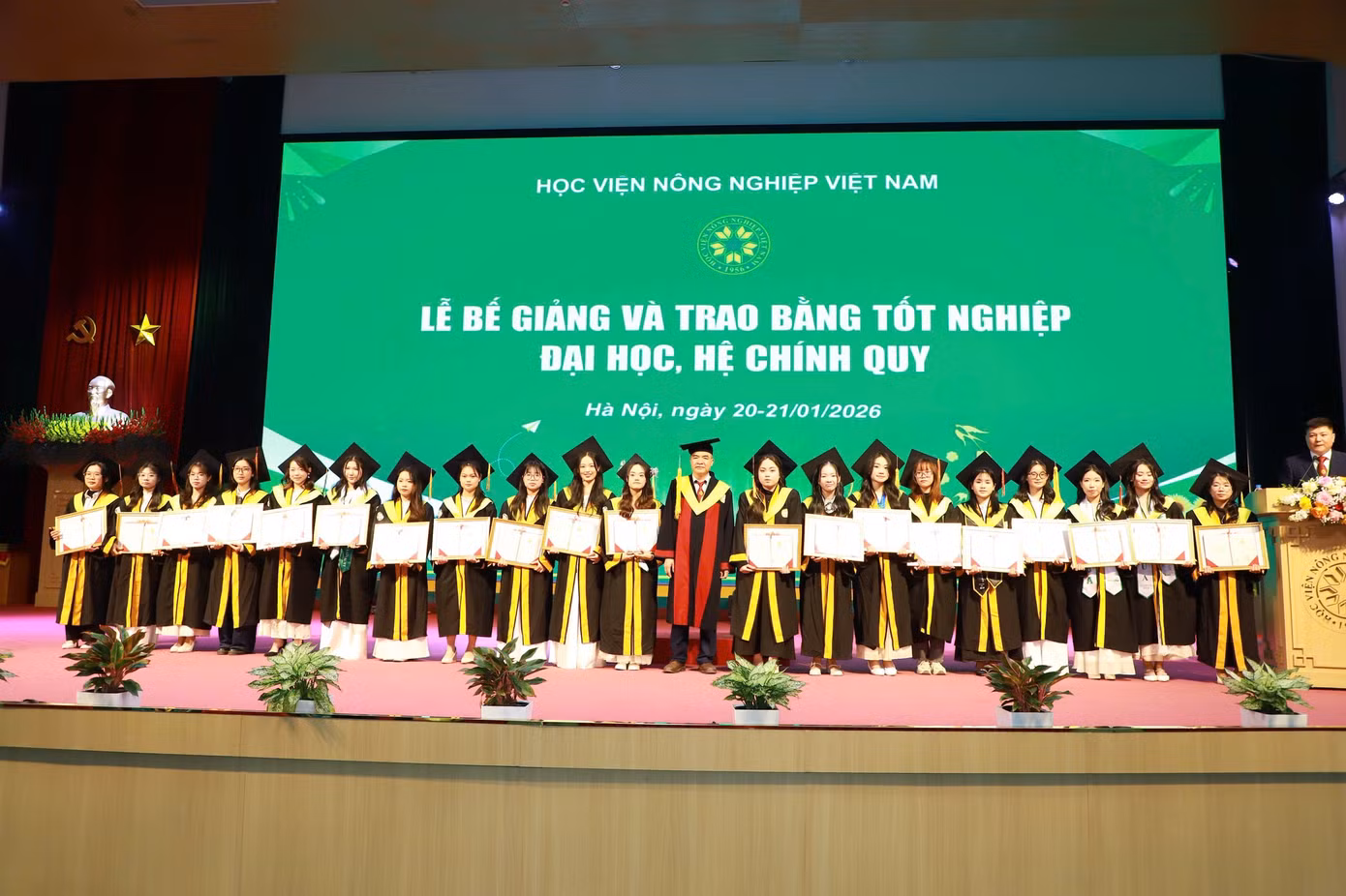 z7450667800599-721de8c1da067be4453c5059db3b7a47.jpg