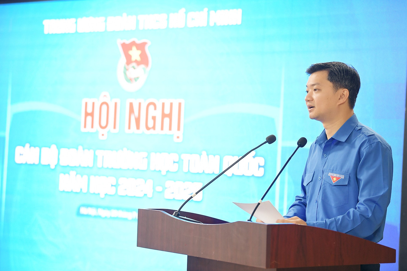 Anh Nguyễn Minh Triết - Bí thư T.Ư Đoàn, Chủ tịch T.Ư Hội Sinh viên Việt Nam phát biểu khai mạc Hội nghị. Ảnh: DƯƠNG TRIỀU dsc-6392.jpg
