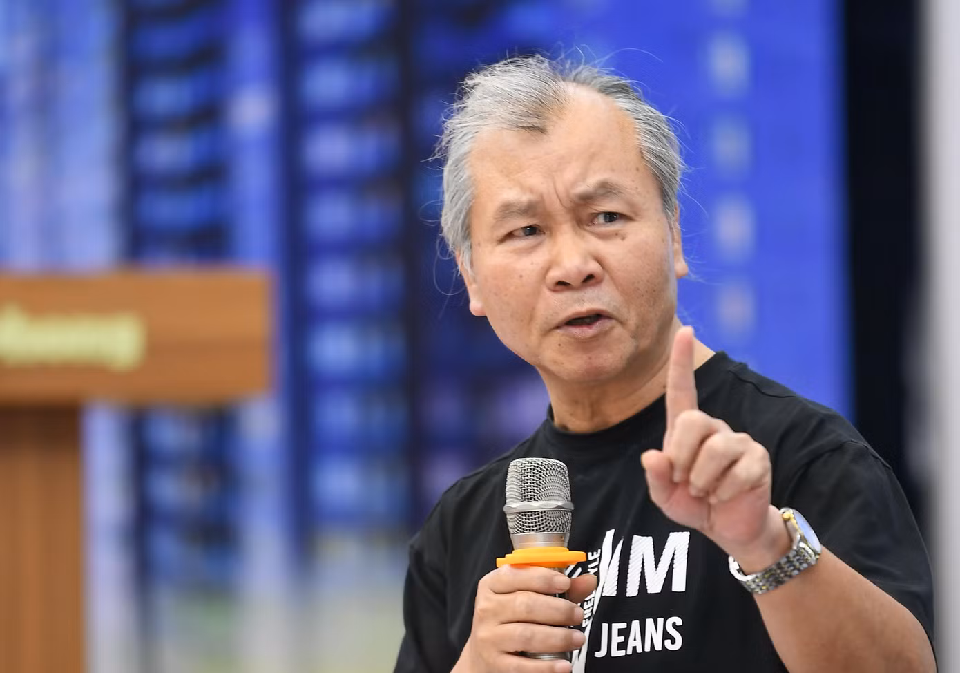 ts-vu-dinh-anh6.jpg
