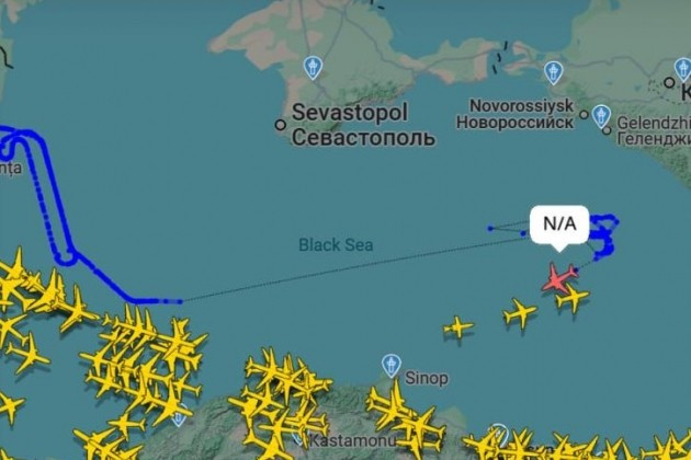 Máy bay tuần tra hàng hải Boeing P-8A Poseidon của Mỹ cách bờ biển Nga khoảng 70km. mb2.jpg