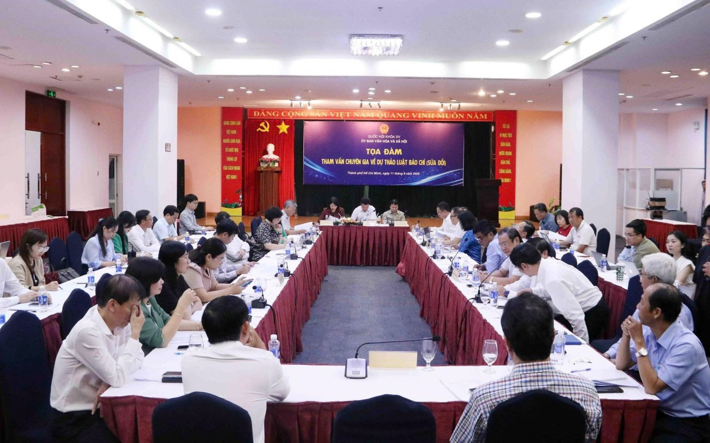 Chiều 11/9/2025, tại TP. Hồ Chí Minh, Ủy ban Văn hóa và Xã hội của Quốc hội tổ chức Tọa đàm tham vấn chuyên gia về Dự thảo Luật Báo chí (sửa đổi). Ảnh: Xuân Khu/ TTXVN