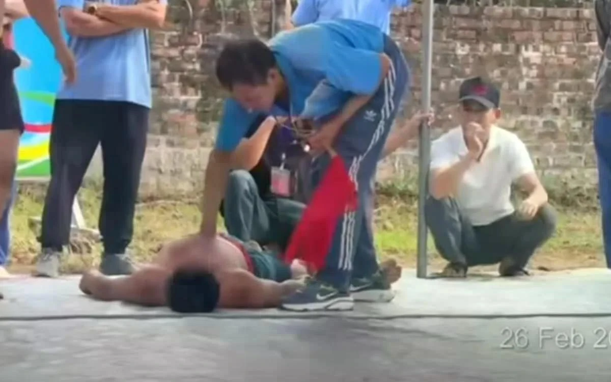 Đô vật tử vong tại hội vật cổ truyền ở Hà Nội, chính quyền thăm hỏi gia đình