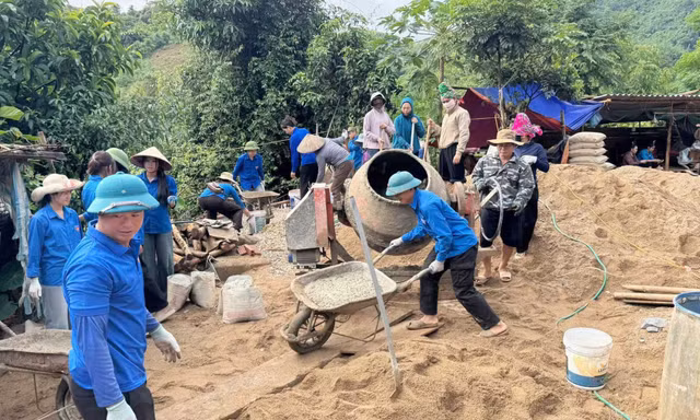 Tuổi trẻ Sơn La cuối tuần chỉnh trang làm đẹp vùng nông thôn