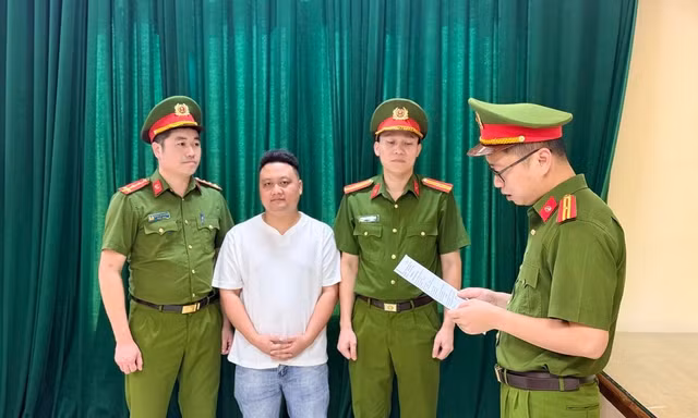 Khởi tố chủ cơ sở ‘phù phép’ biến xe đạp điện thành xe mô tô