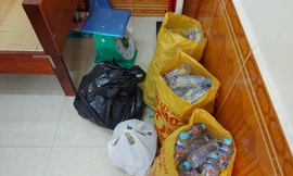 Nguyên nhân 9 học sinh nôn mửa khi uống nước phát miễn phí