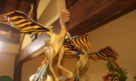 Lạ mắt xem đội gà bay trong mâm cúng rằm tháng Giêng ở Hà Tĩnh