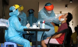 TPHCM xét nghiệm COVID-19 (ảnh: HCDC)