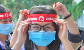 Tưng bừng Chủ nhật Đỏ tại trường đại học Trà Vinh