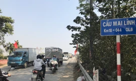 Hai bộ trả lời chất vấn về việc mở rộng Quốc lộ 6