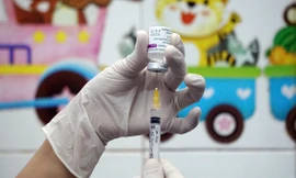 Hải Dương ghi nhận 5 trường hợp sốt sau tiêm vắc xin.